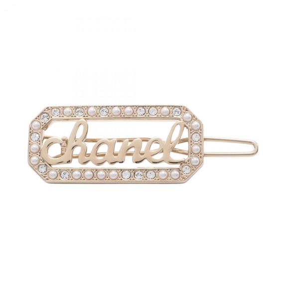 CHANEL White Pearl Barette - Picture 1 of 4